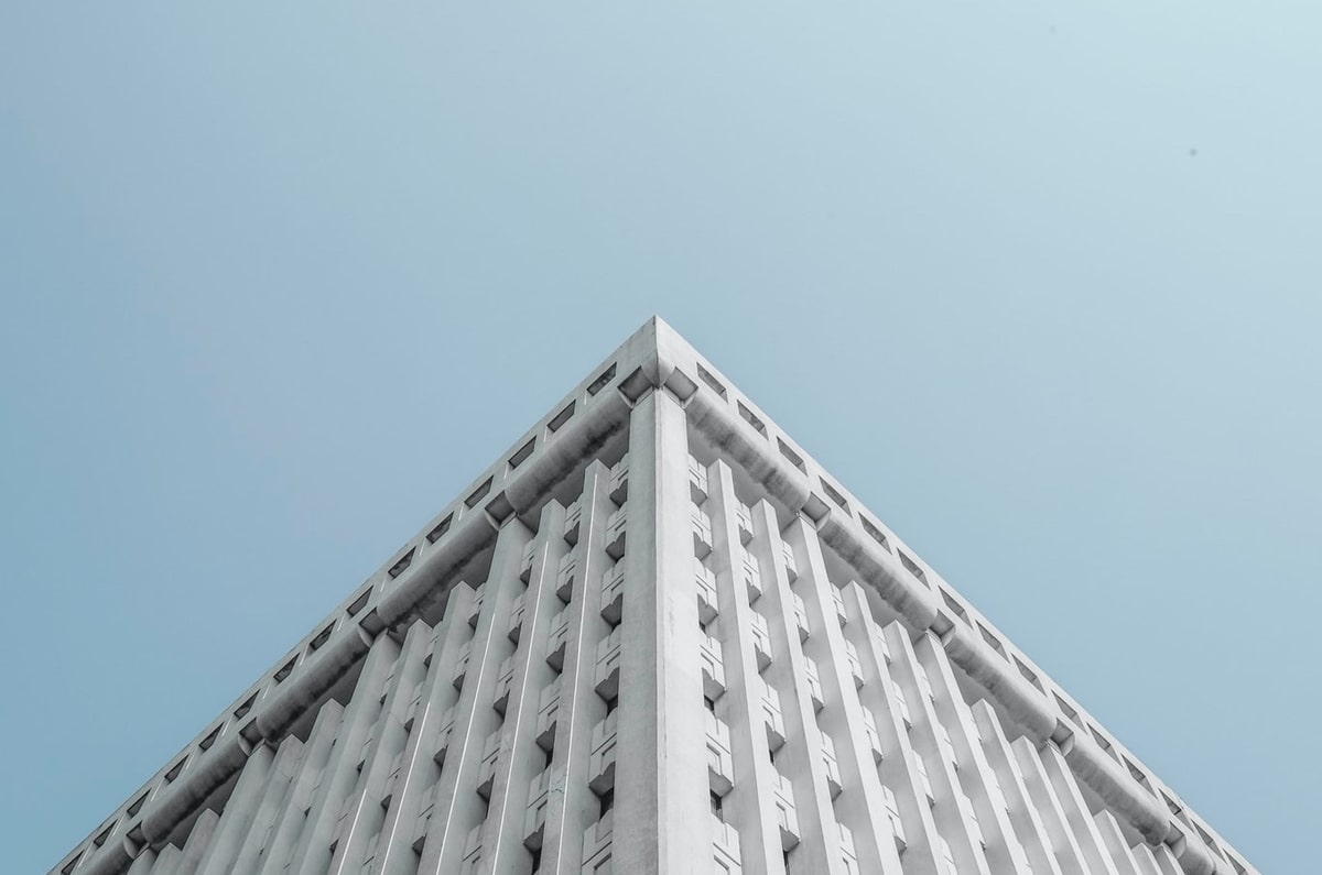 云开体育网站-WBG率先拿下听牌小龙，Knight果断闪现开团BLG完成0换2